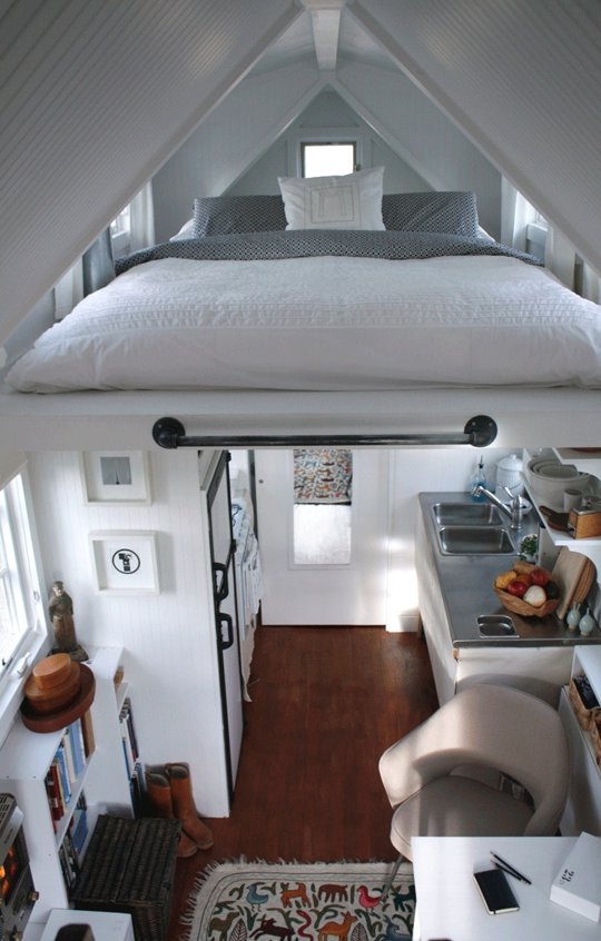 125 square foot dwelling loft bed